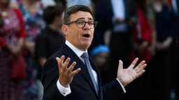 Quais são os desafios de Andy Burnham, novo primeiro-ministro britânico?