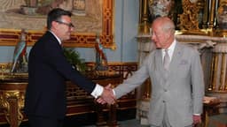 Reino Unido: rei Charles III nomeia Andy Burnham como novo primeiro-ministro