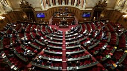 Extrema direita conquista grupo no Senado da França pela primeira vez na história