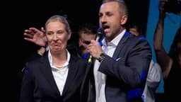 'Choque fascista': imprensa francesa reage à vitória da extrema direita na Alemanha