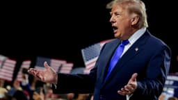 Trump promete US$ 5 mil para cada americano se republicanos vencerem eleições de meio mandato