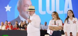 Convenção do PT na Bahia com Lula tem pedidos de votos; lei eleitoral prevê propaganda somente a partir de 16 de agosto