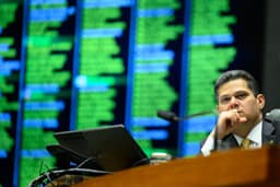 Senado pode votar na próxima semana 'pauta-bomba' com impacto de R$ 30 bi