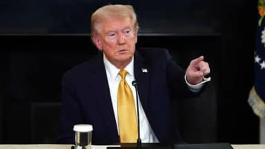 Trump militariza a guerra às drogas na América Latina e pauta o segundo turno
