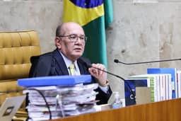 Segunda Turma tem maioria para manter cúpula da PF afastada, mas Gilmar Mendes pede vista
