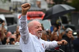 Lula é reeleito aos 80 anos e se torna novamente o presidente mais velho da história do Brasil; veja ranking