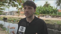 Renan Santos, candidato à Presidência pelo Missão, faz campanha na Zona Sul de SP