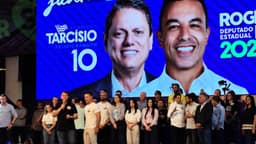 Tarcísio inicia campanha em Osasco com presença de 9 prefeitos e lideranças partidárias