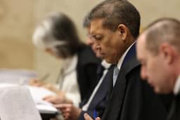 Eleição entra na reta final com STF e TSE em choque