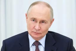 Rússia diz que França e Reino Unido 'brincam com fogo' ao dar armas à Ucrânia