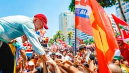 Quaest: 48% aprovam governo Lula e 45% desaprovam