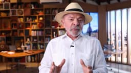 Lula diz que aprovação do fim da taxa das blusinhas no Congresso é 'questão de justiça'