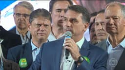Flávio Bolsonaro, candidato do PL à Presidência, diz que vai votar a favor do fim da escala 6X1