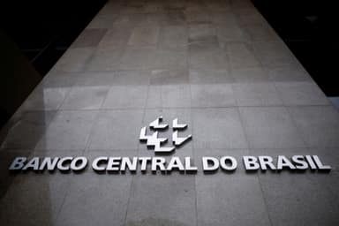 Banco Central amplia acesso a contas em moeda estrangeira no Brasil; veja o que muda