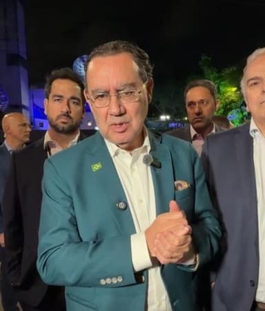 Augusto Cury critica polarização após ameaçar boicotar debate presidencial