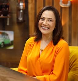 Mailza Assis é reeleita governadora do Acre em segundo turno