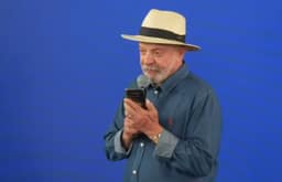 Com Lula fora de debate, primeiro turno com disputa parelha terminará sem confronto entre líderes de forma inédita