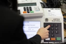 Candidatos ao Senado pelo Amazonas; veja lista e conheça perfil dos concorrentes