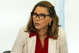 Janja repudia fala 'depreciativa' de Renan Santos em debate e aponta 'caráter misógino' do candidato do Missão