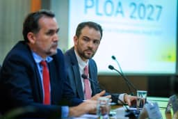Especialistas veem receitas superestimadas na proposta de orçamento de 2027