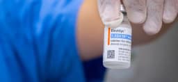 Anvisa e Roche cancelam registro do medicamento Elevidys, um dos mais caros do mundo; entenda