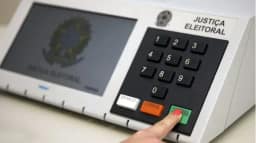 TSE verifica urnas para eleição e emite relatório de segurança para totalização de votos no segundo turno