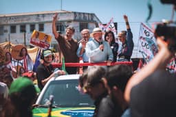 Em carreata em SP, Lula capitaliza com fim das bets e cita 'quadrilha' de Flávio