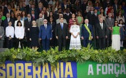 Lula participa do desfile do 7 de Setembro com Fachin, Motta e Alcolumbre, mas ala do STF mais próxima ao presidente falta