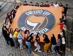 Alma das ruas: saiba quem são os estudantes da UFF que iniciaram a mobilização dos jovens e impulsionaram a vitória de Lula