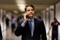 Ministro da AGU teve conversa com Fachin antes de decisões tomadas para estancar a crise