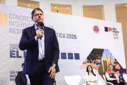 Tarcísio reconhece vitória de Lula, critica governo e diz que não vai se calar sobre 'excessos'