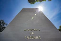 CNJ determina devolução ao Tesouro de mais R$ 2,36 bi em precatórios irregulares