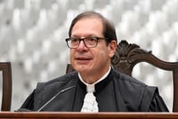 Salomão assume presidência do STJ
