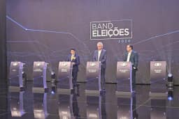 Promessa de 'banho de sangue', Caiado 'xerife', Cury 'assombrado' e ataques a Lula e Flávio: como foi o primeiro debate presidencial
