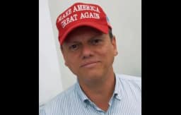 Tarcísio diz que hoje não usaria boné de Trump e minimiza papel de Eduardo no tarifaço