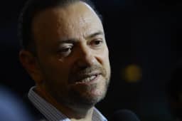 Lula quer que denúncias contra Lulinha e Marcola sejam investigadas, diz presidente do PT