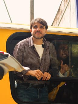 Gilmar Mendes determina que TV Globo inclua Renan Santos no debate