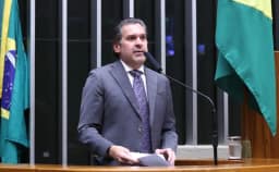 Câmara aprova projeto de lei que permite execução do Redata