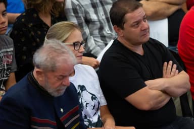 Datafolha mostra Lula com 39% e Flávio Bolsonaro com 33% no primeiro turno