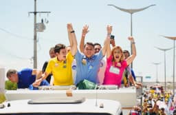 Flávio faz campanha no CE, PE e BA e tenta reduzir vantagem de Lula no Nordeste