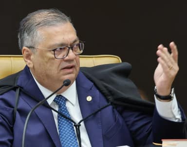 Luiz Fux suspende liberação de Flávio Dino a posts sobre Nossa Senhora Aparecida