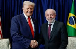 Lula liga para Trump, e Brasil e EUA devem voltar a discutir tarifaço