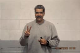 A juiz nos EUA, Maduro afirma imunidade diplomática de chefe de Estado