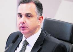 Alcolumbre oficializa indicação de Pacheco para vaga aberta no TCU