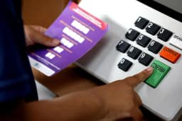 Em quem tem que votar primeiro? Saiba a ordem nas eleições 2026