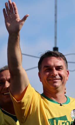 Flávio critica veto a bets e diz que irá a debate
