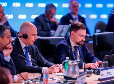 Rússia volta ao G20 com Anton Siluanov em Asheville e Europa protesta
