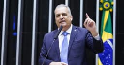 Quem é Alfredo Gaspar, candidato a vice na chapa de Flávio Bolsonaro