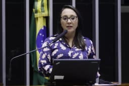 Podemos anuncia neutralidade em novo revés para Flávio Bolsonaro