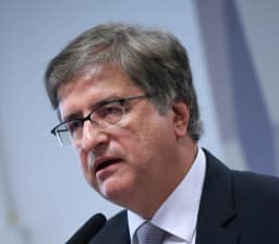 Relatório divulgado por Moraes diz que Mendonça criticou proximidade de Gonet com Gilmar e de Andrei com Lula